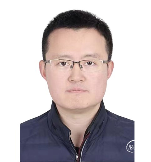 齐 东.jpg